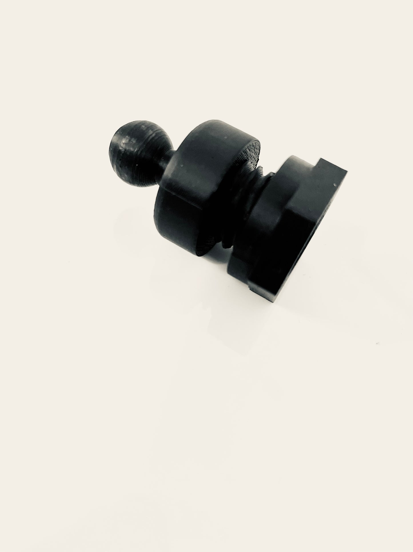 Dash phone clip