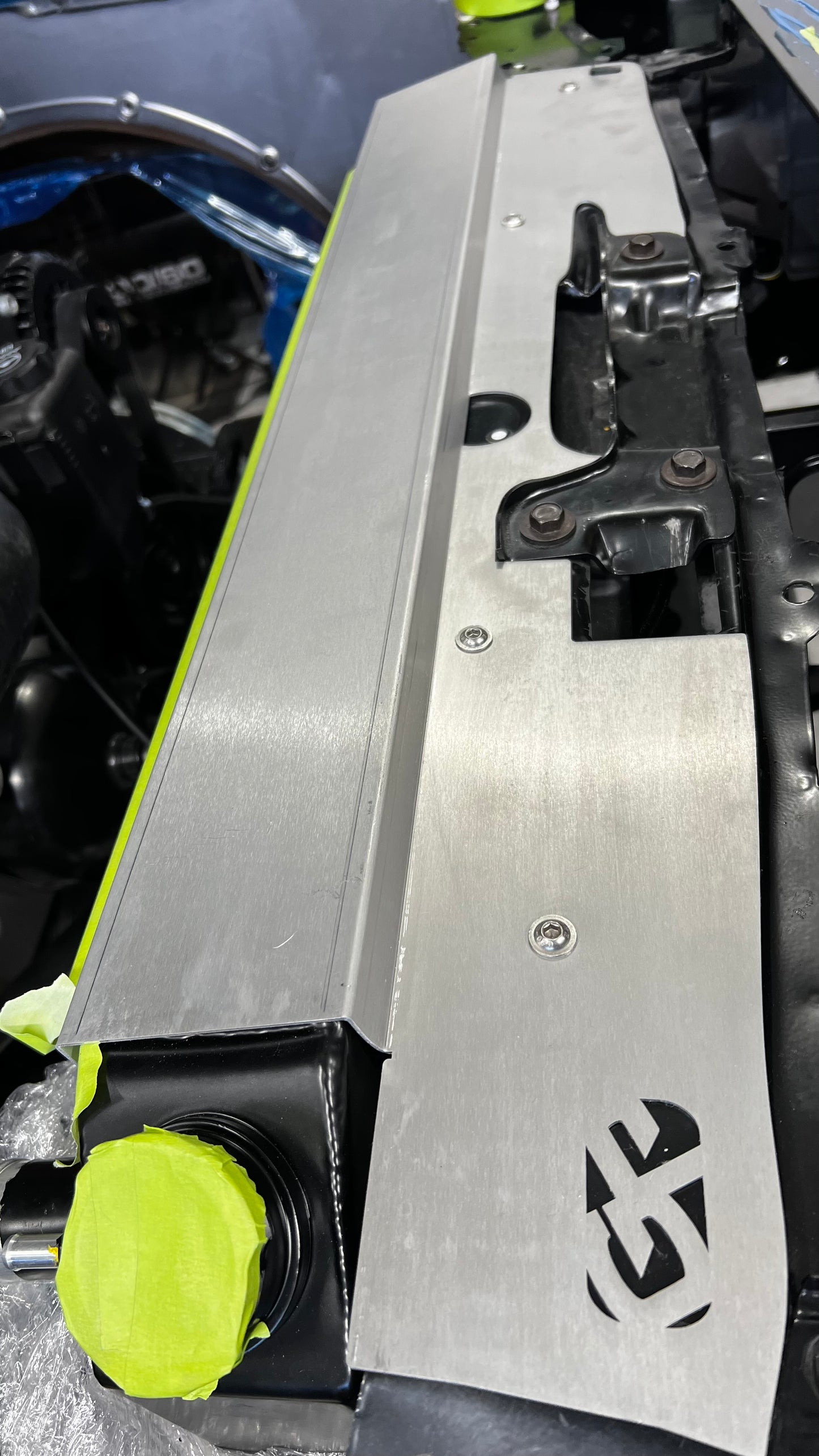 G BODY Radiator Cover
